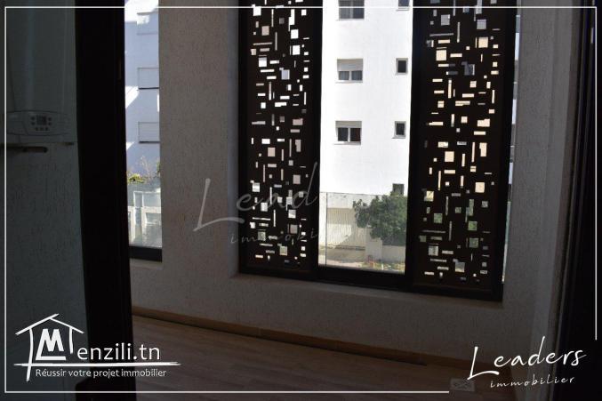 #A vendre chez notre agence LEADERS_IMMO un Appartement S+2