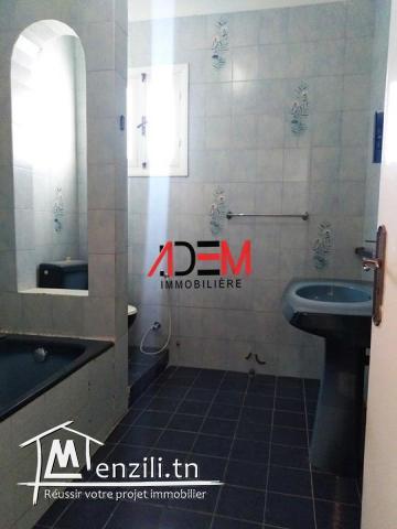 Villa style américain de 1000m² à Khzema