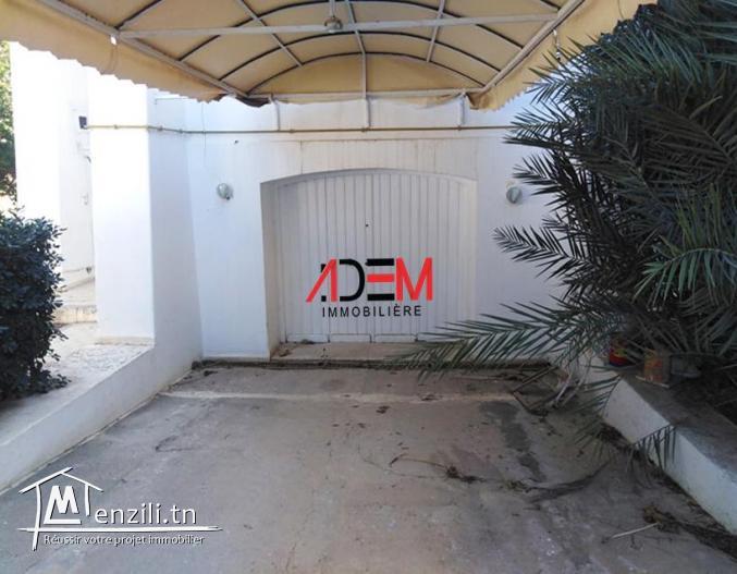 Villa style américain de 1000m² à Khzema