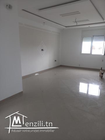 A louer un appartement neuf jamais habité à Nabeul S+2