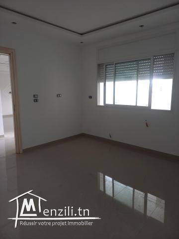 A louer un appartement neuf jamais habité à Nabeul S+2