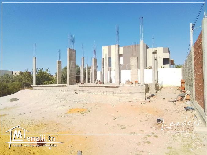 À vendre un terrain situé à CHOTRANA 1