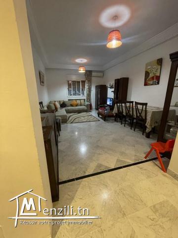 S+3 de 180m² à El Menzah 7 bis (proche école la fontaine)