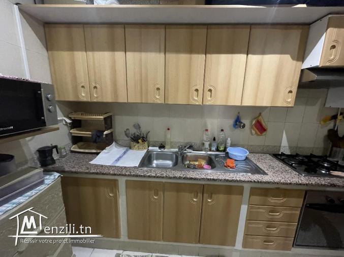 S+3 de 180m² à El Menzah 7 bis (proche école la fontaine)