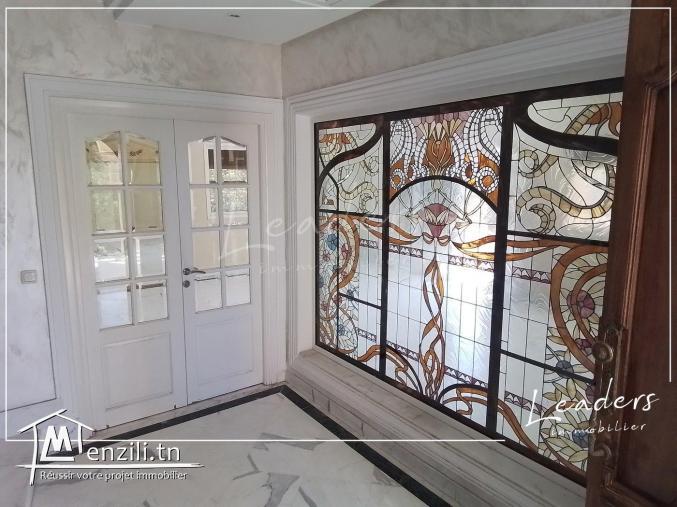 A vendre chez notre agence LEADERS_IMMO une villa  situé au LAC1.