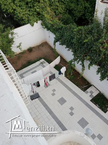 Particulier vend villa à menzeh8