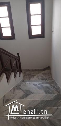 villa 2NIV  situé à borej louzir