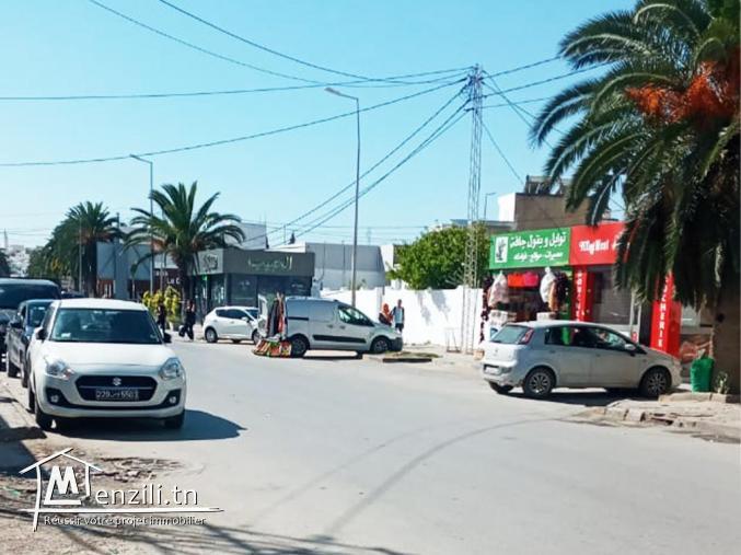 A louer rez de chaussé de villa à usage commercial