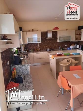 RDC de Villa Aguz à Louer d'Ennasr