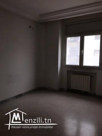 à louer apt 3 pièces haut standing