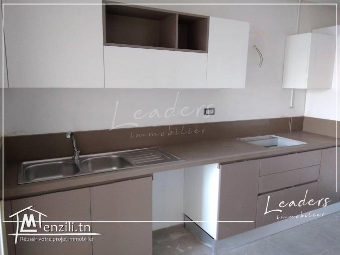 A vendre chez notre agence LEADERS_IMMO un Appartement S+3 situé à ENNASER 2