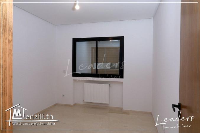 À vendre un appartement S+2 situé à L AOUINA