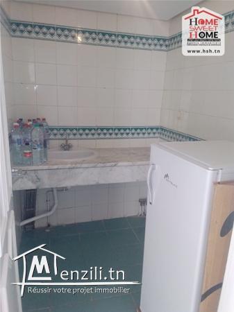 Bureau Allison  à Vendre à Montplaisir