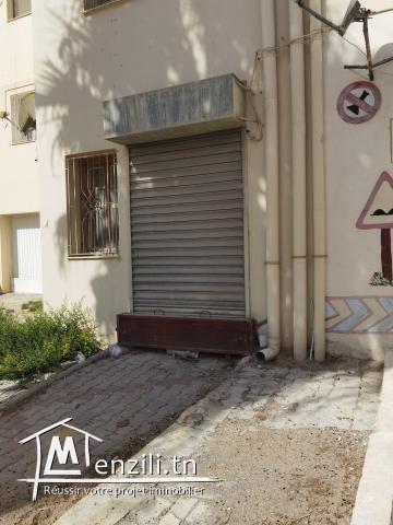 LOUER UN LOCALE COMMERCIALE