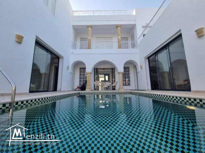 Villa EUPHRAISE(Réf: L2627)