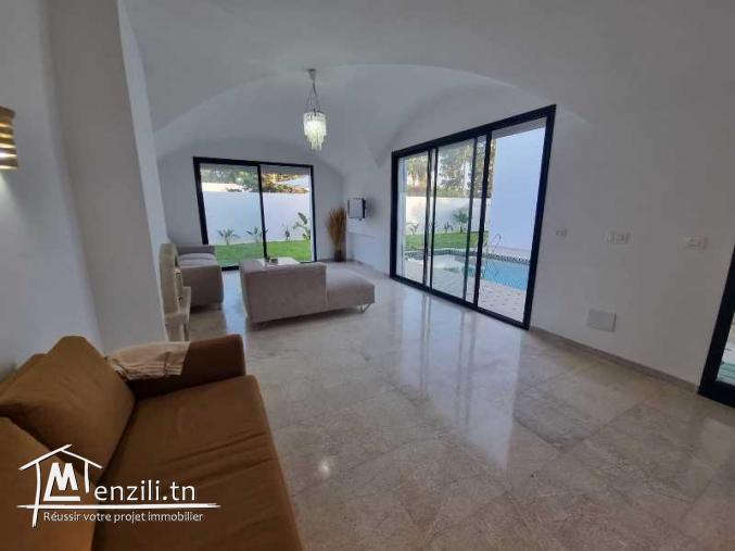 Villa EUPHRAISE(Réf: L2627)