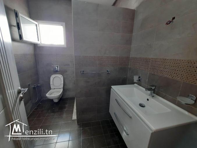 Etage de villa à Menzah9