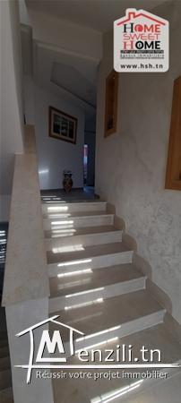 Triplex Azienda à Vendre à Ariana Esoghra