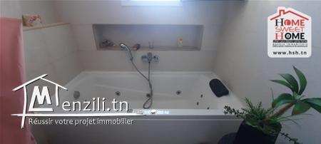 Triplex Azienda à Vendre à Ariana Esoghra