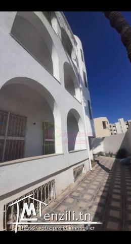 Immeuble pour usage bureautique ou habitation