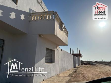 Dépôt valntino A Vendre a sfax