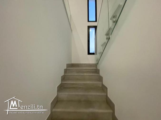 Superbe villa de 625m à hammamet nord
