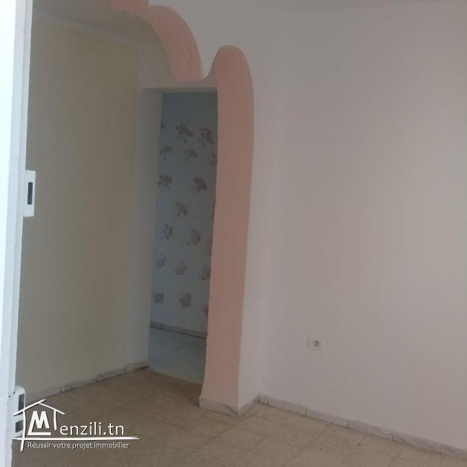 Pour location maison à cité intileka