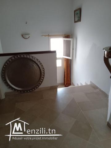 villa haut standing + locale commercile