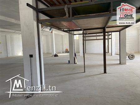 Dépôt garcia à louer à chotrana 3