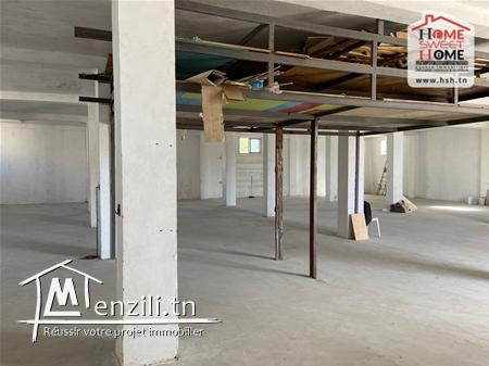 Dépôt garcia à louer à chotrana 3