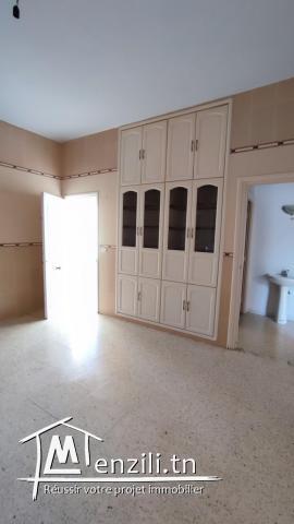 Villa de 186m2 ds un terrain AFH de 430m2 à Cité Elons Sakiet Ezzit