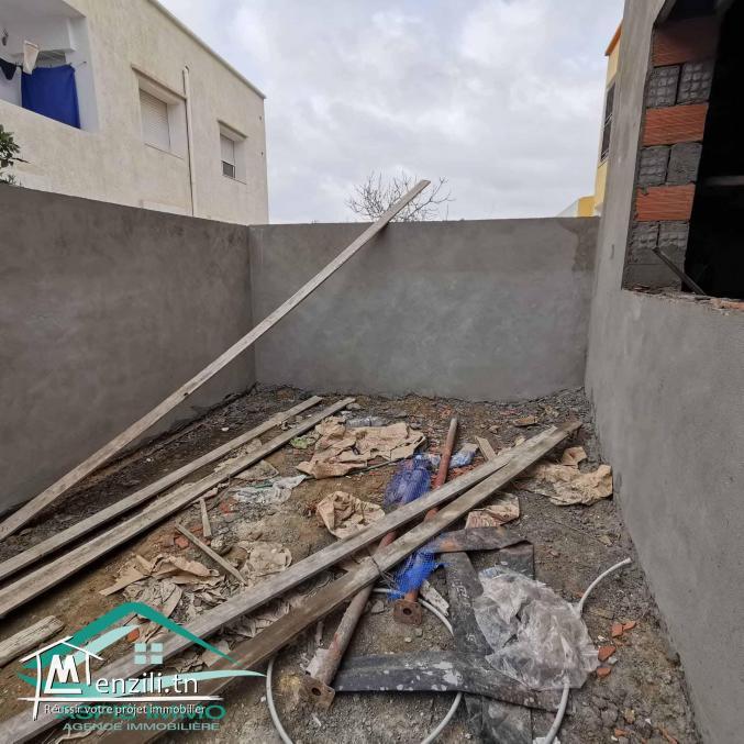 VT682:Maison inachevée 260 m²  à cité riadh kelibia