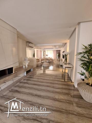 Une luxe étage de villa à chatt mariem à louer