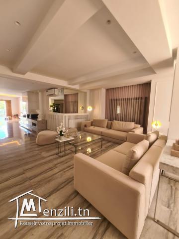 Une luxe étage de villa à chatt mariem à louer