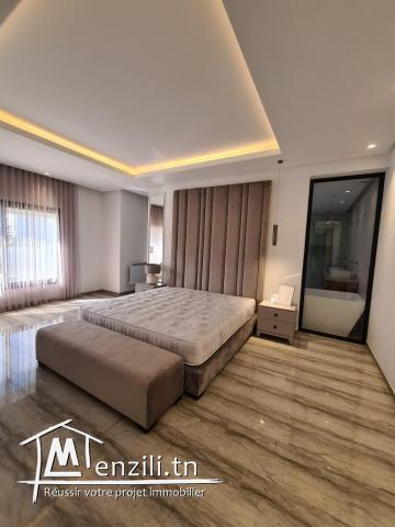 Une luxe étage de villa à chatt mariem à louer