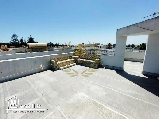 Location – Duplex S+4 à cité les pins