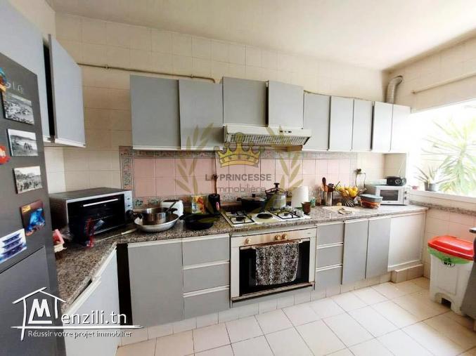 Location – Duplex S+4 à cité les pins