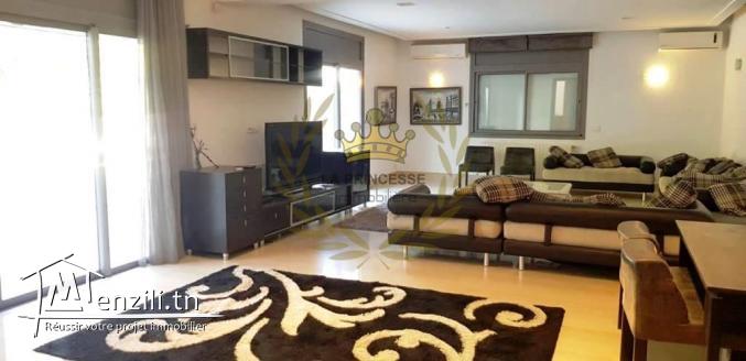 Location – Villa haut standing avec piscine au lac