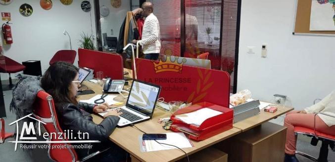 Vente – Bureau à La Marsa