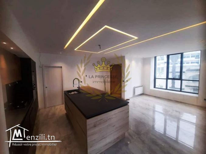 Vente - Appartement S+3 à la Marsa