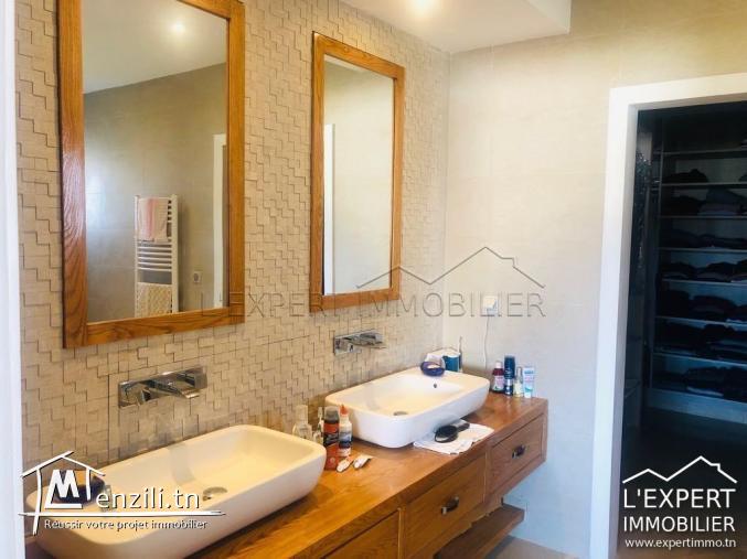 Villa moderne avec piscine à la MARSA