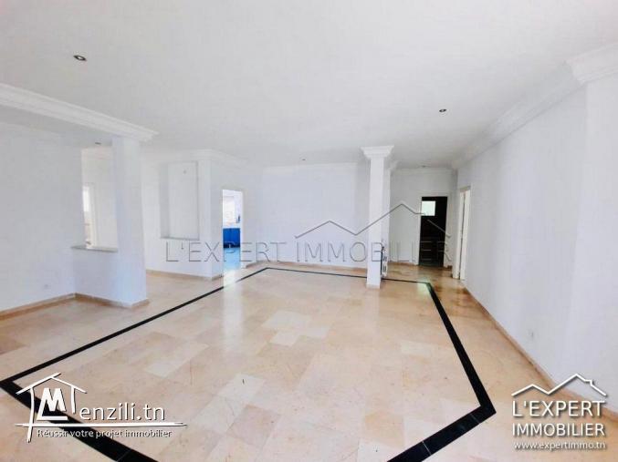 Villa plain pied à Gammarth Supérieure