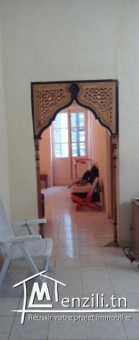 APPARTEMENT  S+2  AU CENTRE VILLE  TUNIS  A  90.000 DT