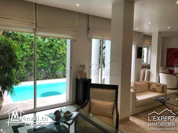 Villa avec piscine  située à Carthage