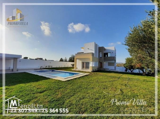 A vendre charmante Villa avec piscine