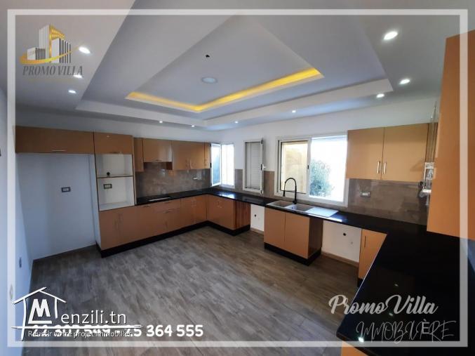 A vendre charmante Villa avec piscine