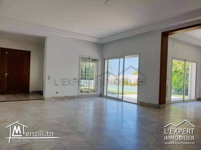 Villa moderne à Gammarth supérieure