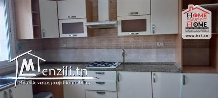 Etage de villa Sienne à Louer à Khaireddine