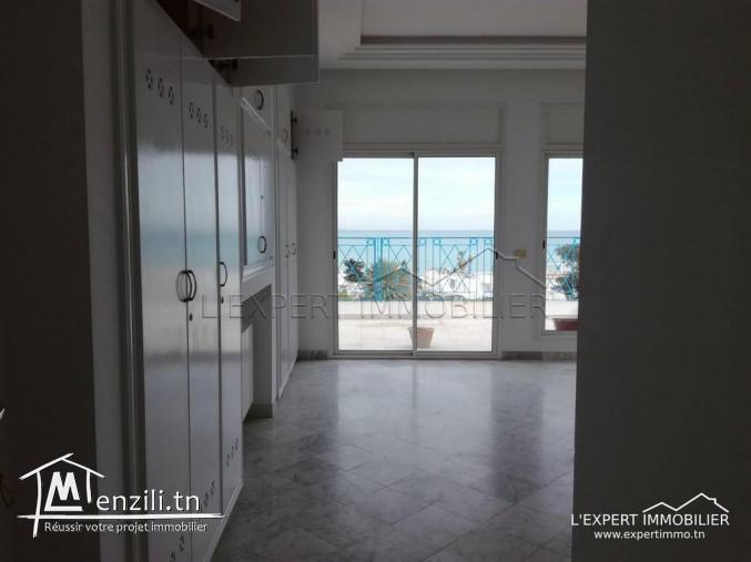 Appartement vue sur mer à la marsa