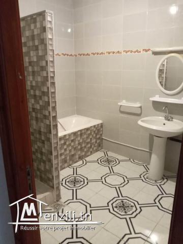 S+3 aouina à louer à proximité de TAKACIM